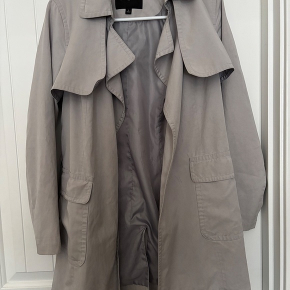 Banana Republic Gray Trench Coat - Picture 3 of 6